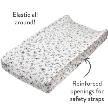 HonestBaby Boys Organic Cotton Changing Pad Cover, Tossed Skulls, One Size