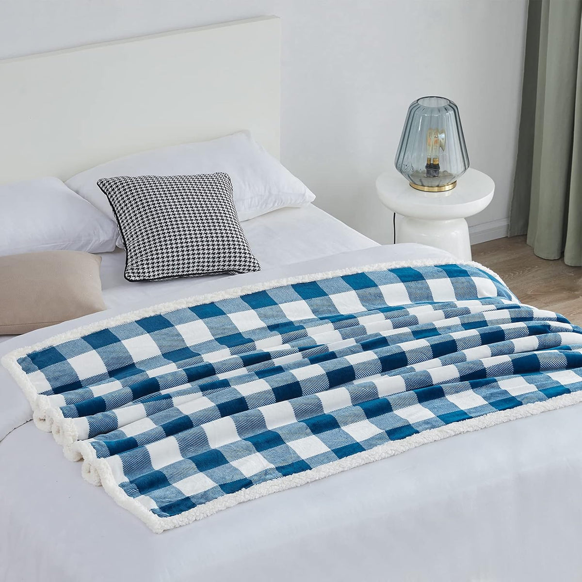 Touchat Sherpa Plaid Twin Blanket 60" X 70", Fuzzy Fluffy Soft Cozy Throw Blanket, Twin Size Plush