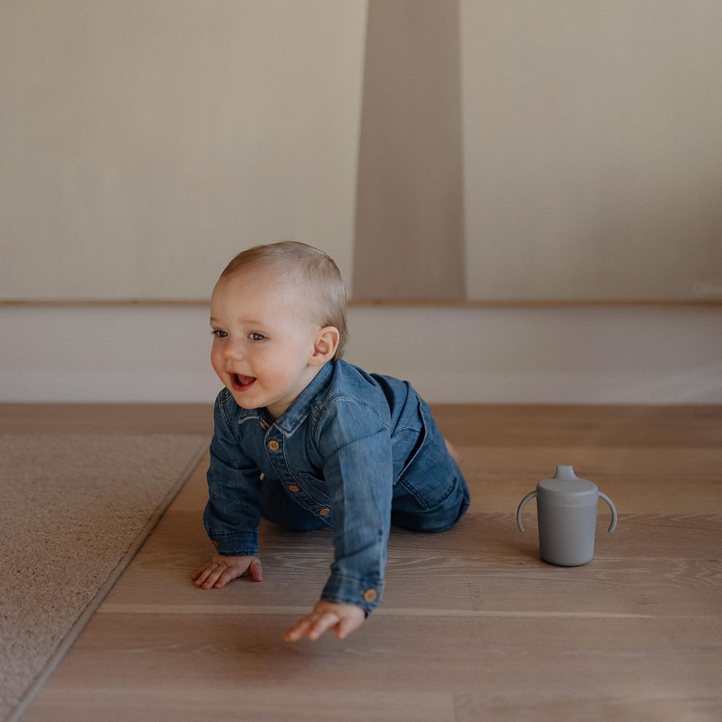 mushie Trainer Sippy Cup | Made in Denmark | Leak Resistant Twist-Off Lid & Handles | 6 Months +