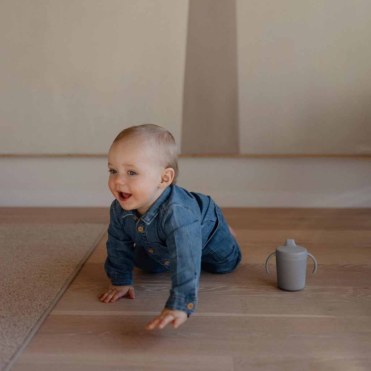mushie Trainer Sippy Cup | Made in Denmark | Leak Resistant Twist-Off Lid & Handles | 6 Months +