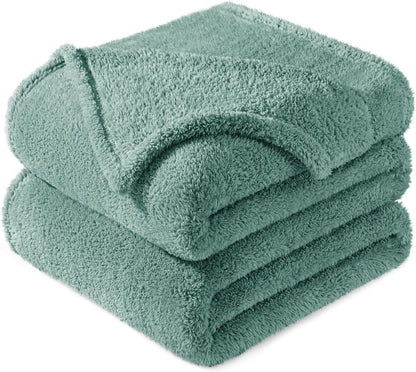 Exclusivo Mezcla King Size Flannel Fleece Blanket, Super Soft Velvet Plush Bed Blanket, Fuzzy Cozy