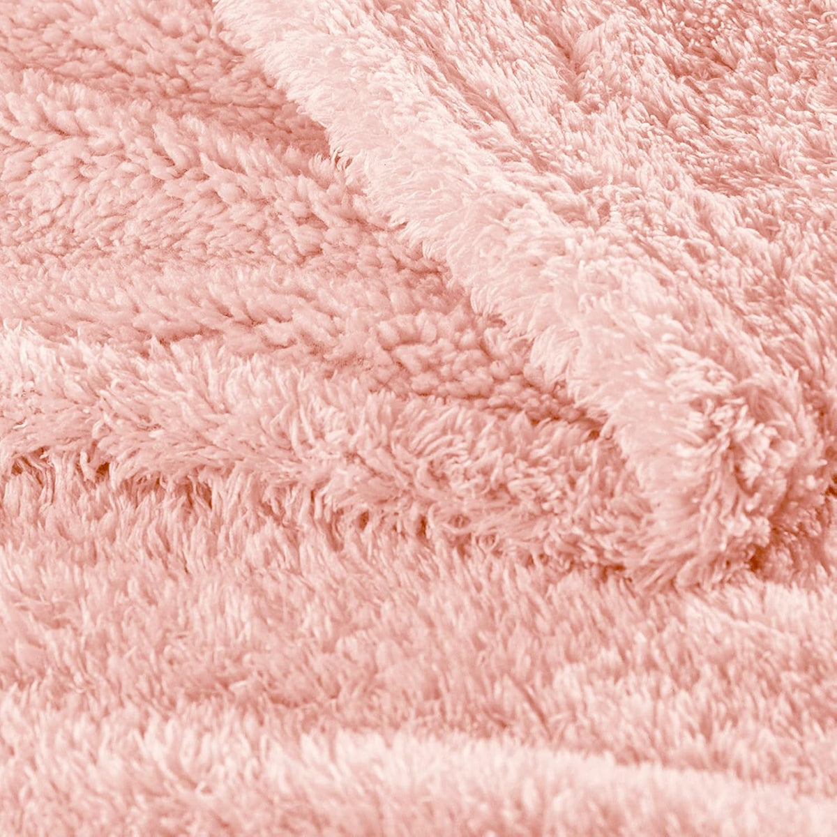 Exclusivo Mezcla Fleece Blanket for Couch, Soft and Cozy Twin Blankets for Women Men Girls Kids