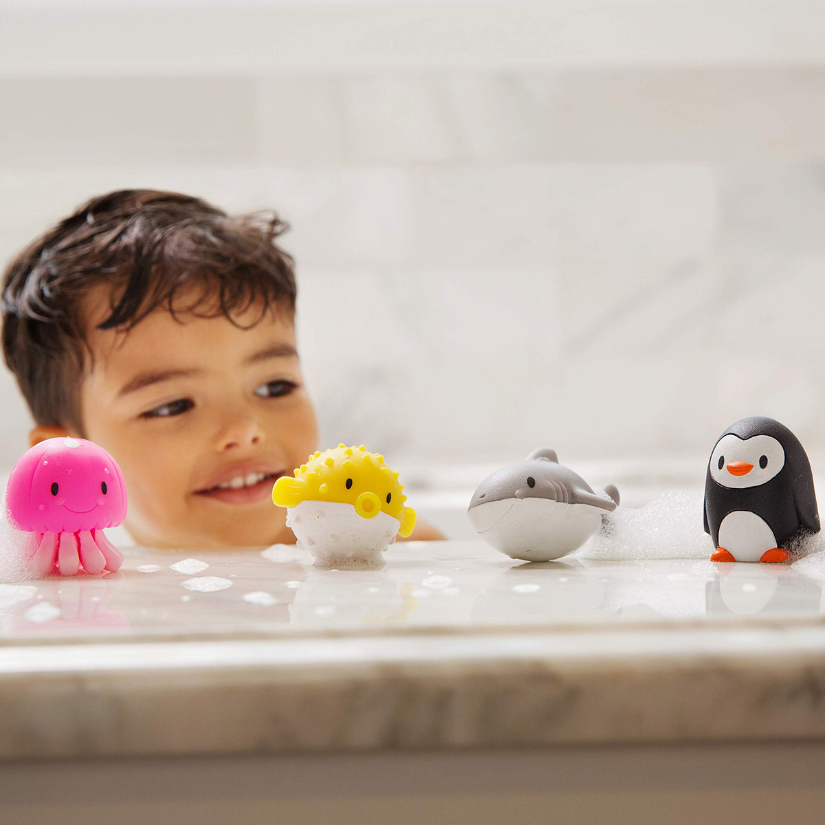 Munchkin Ocean Sea Animal Squirt Bath Toys, 9+ Months, 8 Pack