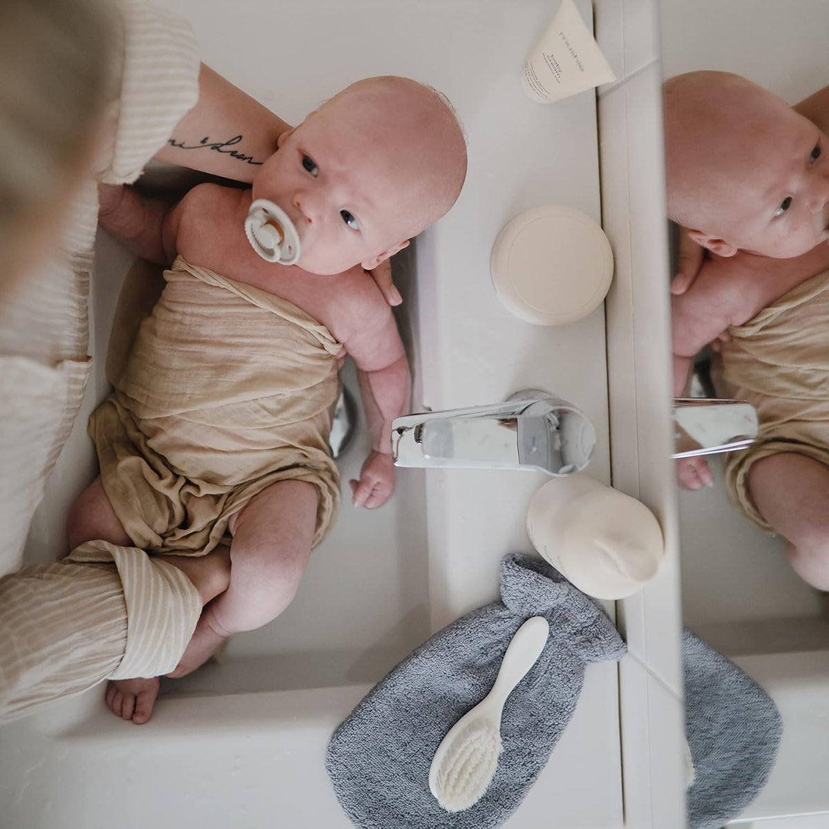 mushie Baby Bath Mitt | Organic Cotton | Pack of 2 (Tradewinds)