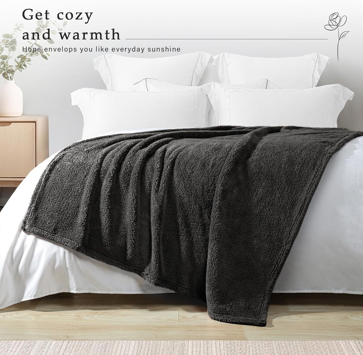 Exclusivo Mezcla Soft Fleece Throw Blanket for Couch, Super Soft Velvet Plush Bed Blanket, Fuzzy