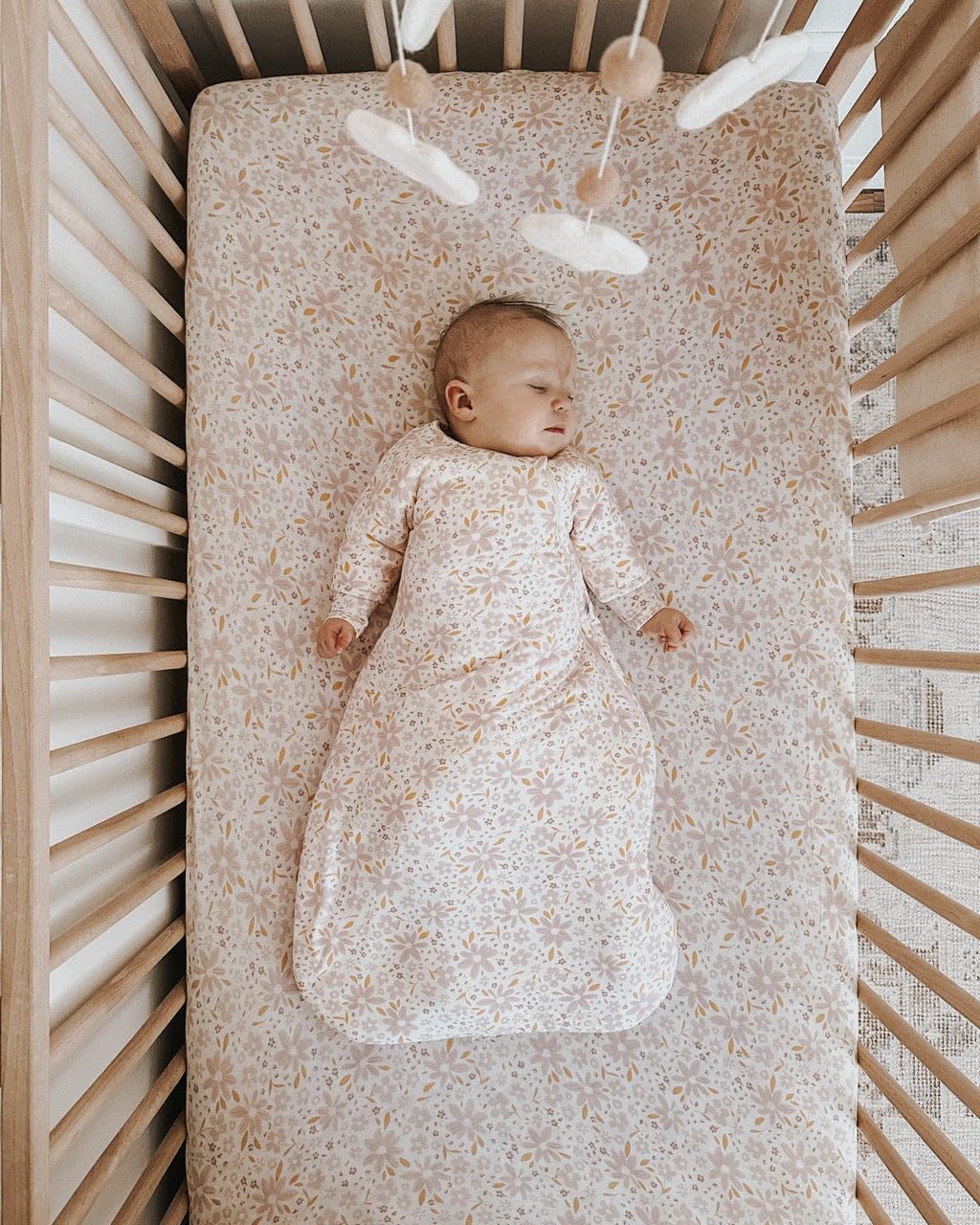 GUNAMUNA Long-Sleeve Transitional Swaddle Sleep Bag 1.0 TOG – Soothes Infants 3-6 Months, Easy