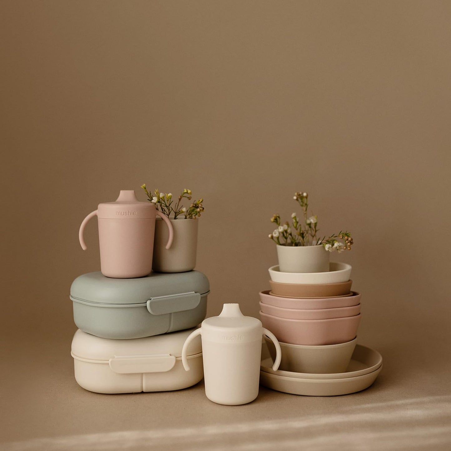mushie Trainer Sippy Cup | Made in Denmark | Leak Resistant Twist-Off Lid & Handles | 6 Months +