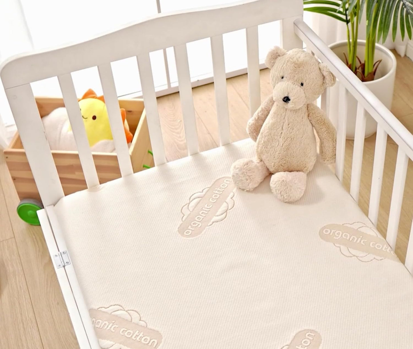 Crib Organic Mattress Protector Pad - Certified Organic Cotton Waterproof Breathable Mattress Pad