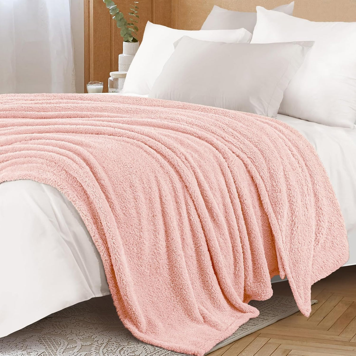 Exclusivo Mezcla Fleece Blanket for Couch, Soft and Cozy Queen Blankets for Women Men Girls Kids