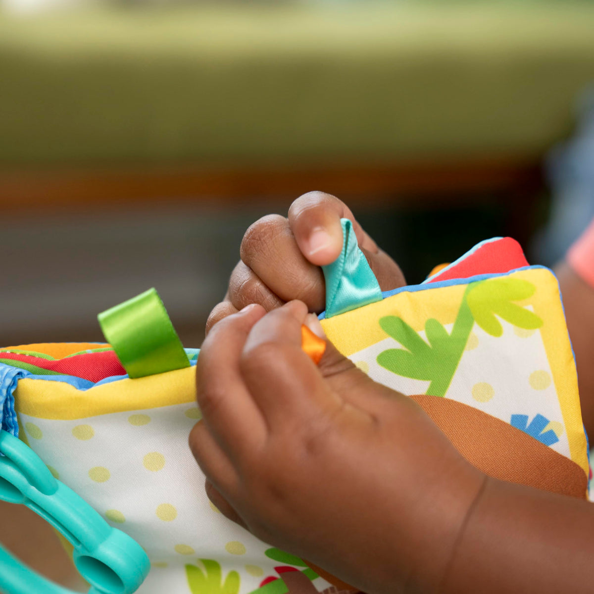 Bright Starts Safari Buddies Soft Book, Crinkle Plush Pages with Lion, Monkey, Elephant & More