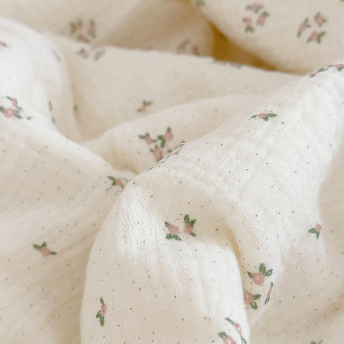 BuLuTu Cotton Muslin Kids Toddler Pillowcase with Ruffles, Chic Shabby Floral Pillow Cases, Girls