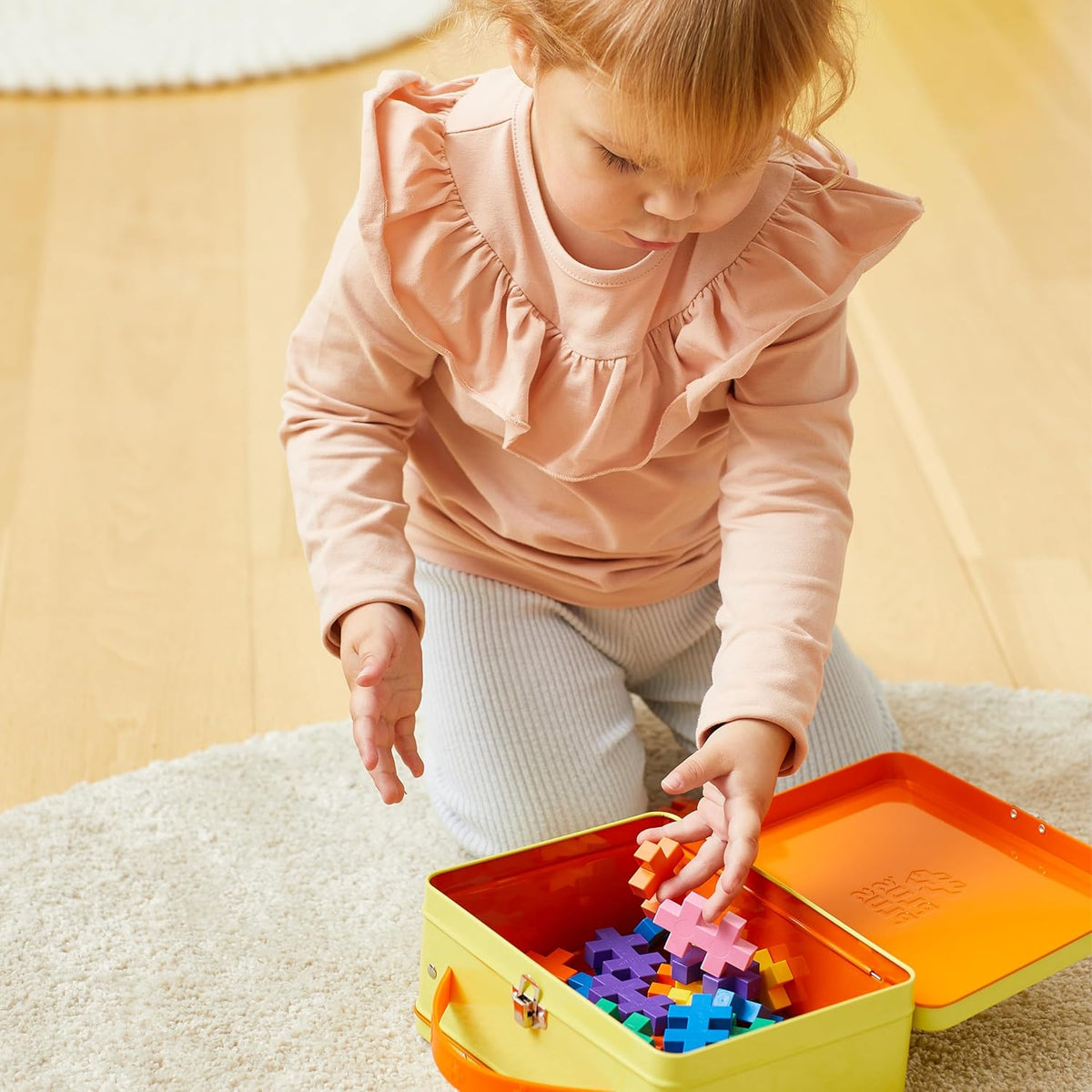 PLUS PLUS Building Set with Metal Suitcase, Open Ended Stem Toy for Toddlers and Preschool, 70 Big