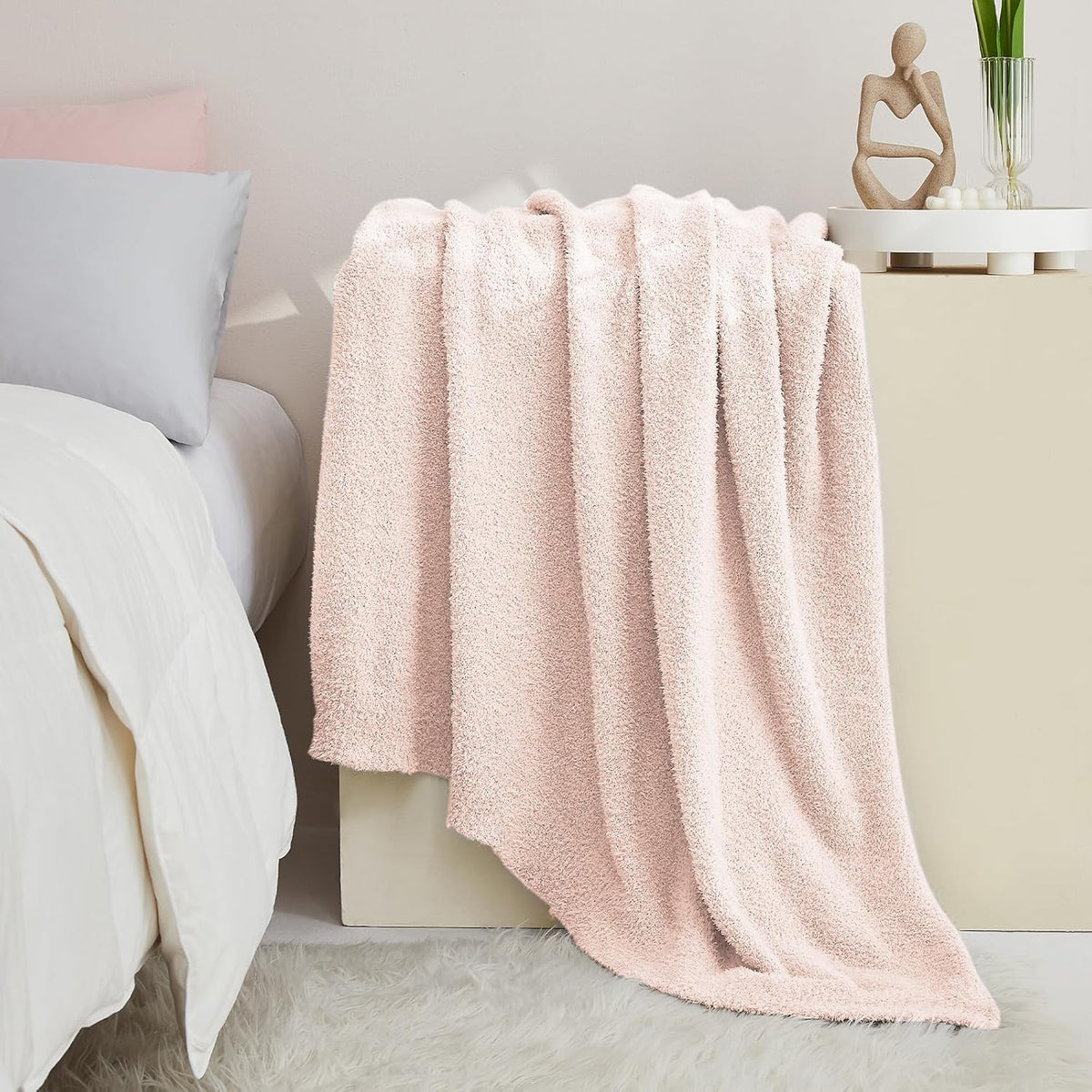 CYMULA Pink Soft Throw Blanket Twin Size Pink 60x80 inches - Lightweight Plush Fuzzy Fluffy Warm