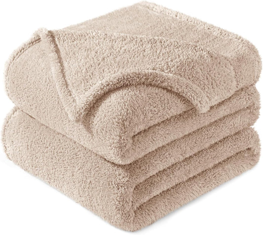 Exclusivo Mezcla Queen Size Flannel Fleece Blanket, Super Soft Velvet Plush Bed Blanket, Fuzzy Cozy