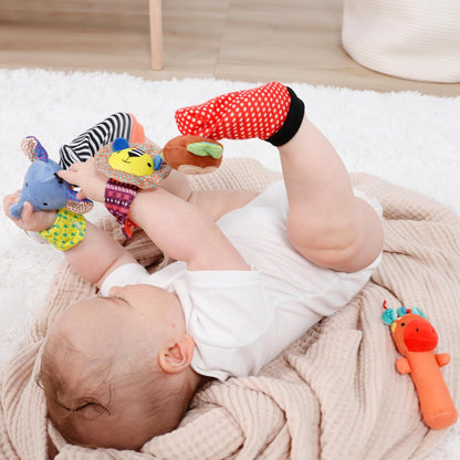 The Peanutshell Sock Rattles Set of 5 - Girl Boy Rattle Socks, Baby Toys 0-6-12 Month, Animal