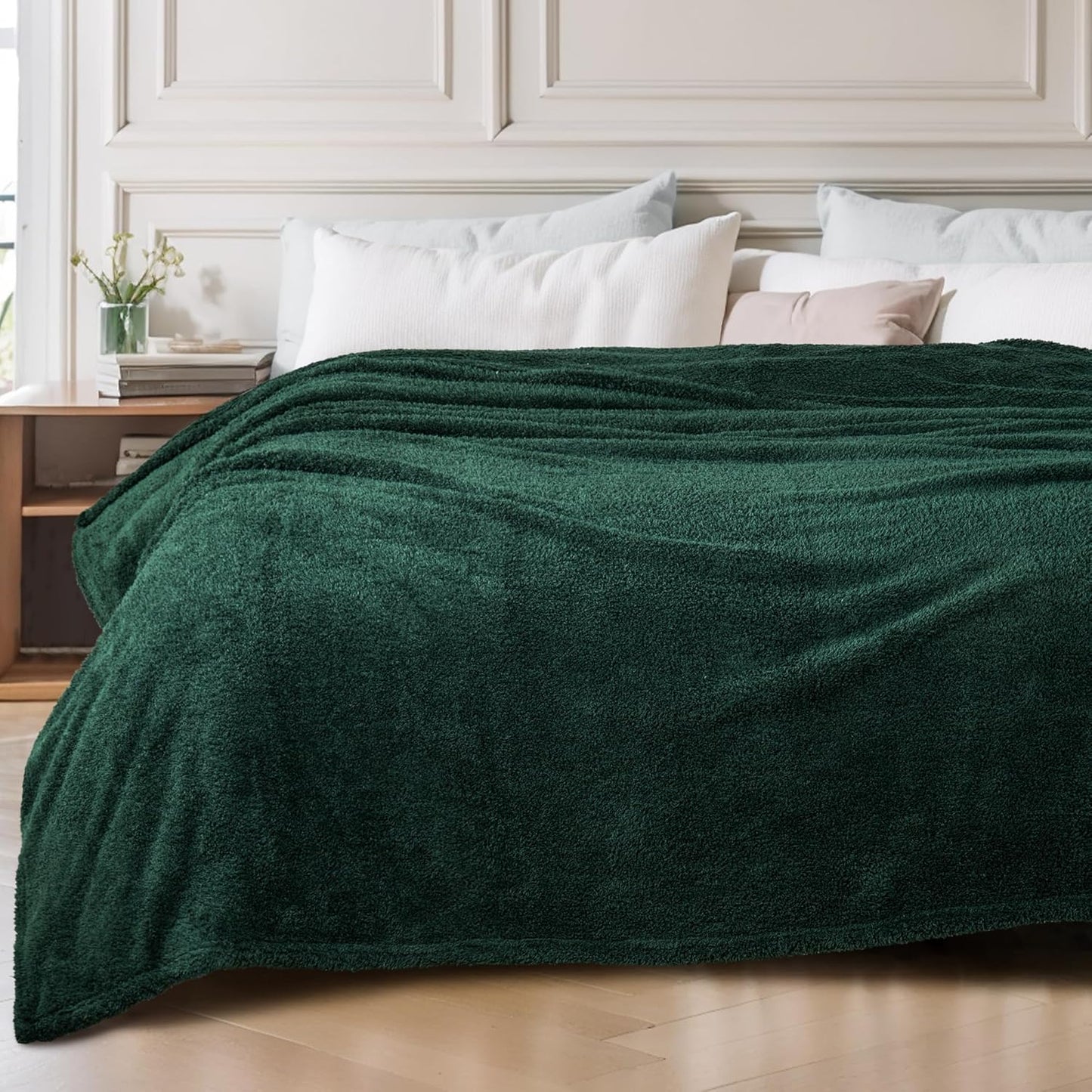 Exclusivo Mezcla Twin Blanket for Bed, Soft and Cozy Blankets for Women Men Girls Kids, Suitable