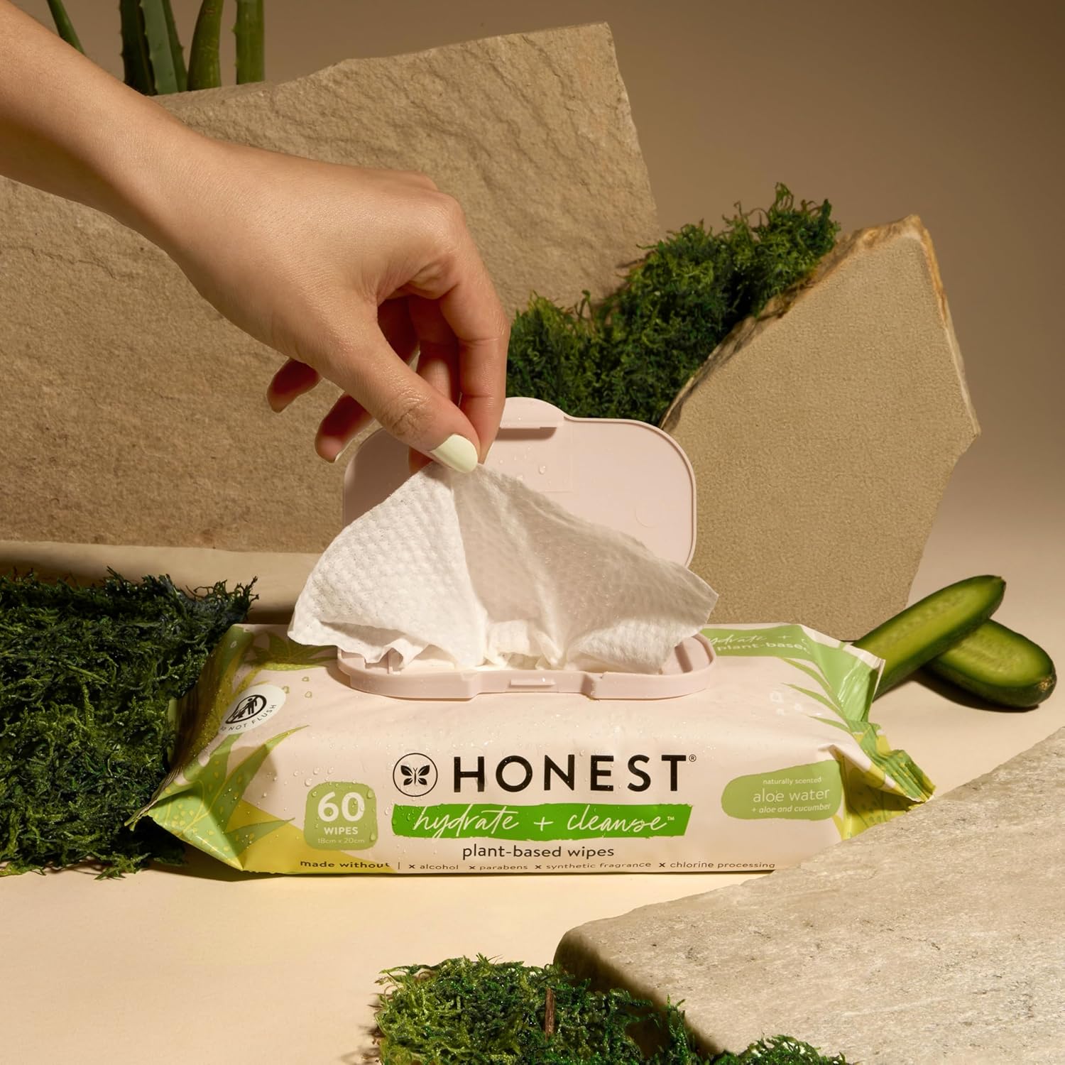 The Honest Company Hydrate + Cleanse Naturally Scented Wipes | Cleansing Multi-Tasking Wipes | 99%