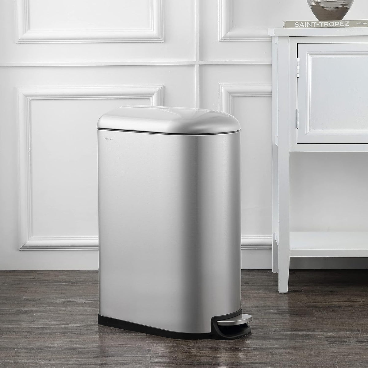 happimess HPM1009A Roland Mini 2.6-Gallon Step-Open Trash Can with Soft-Close Lid, Modern