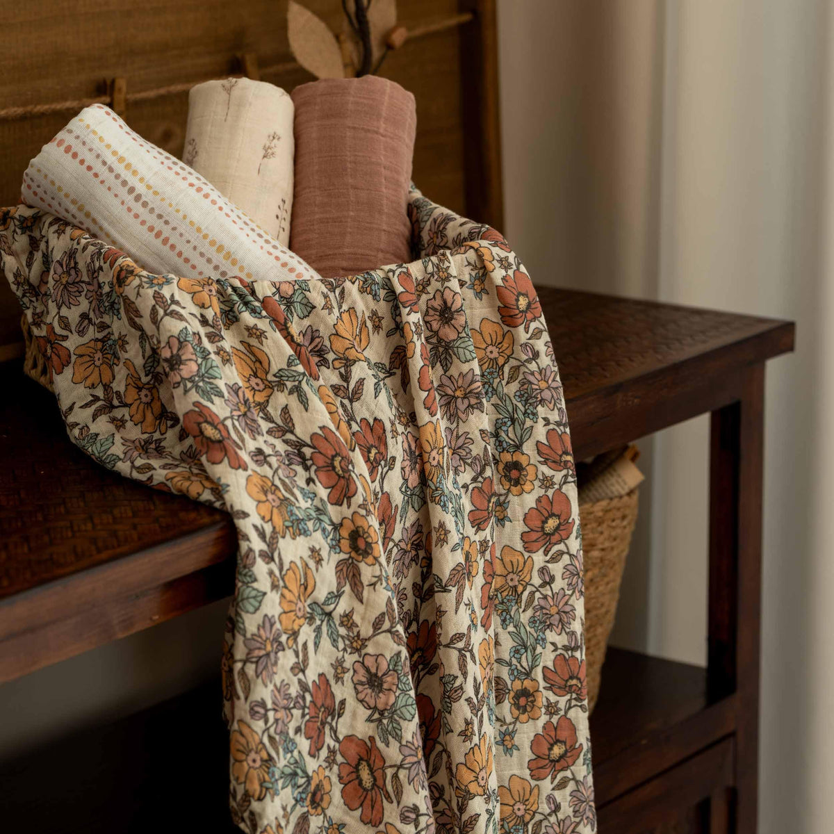 CIVARUA KIDS Muslin Swaddle Blankets for Newborn, Cotton Receiving Blanket