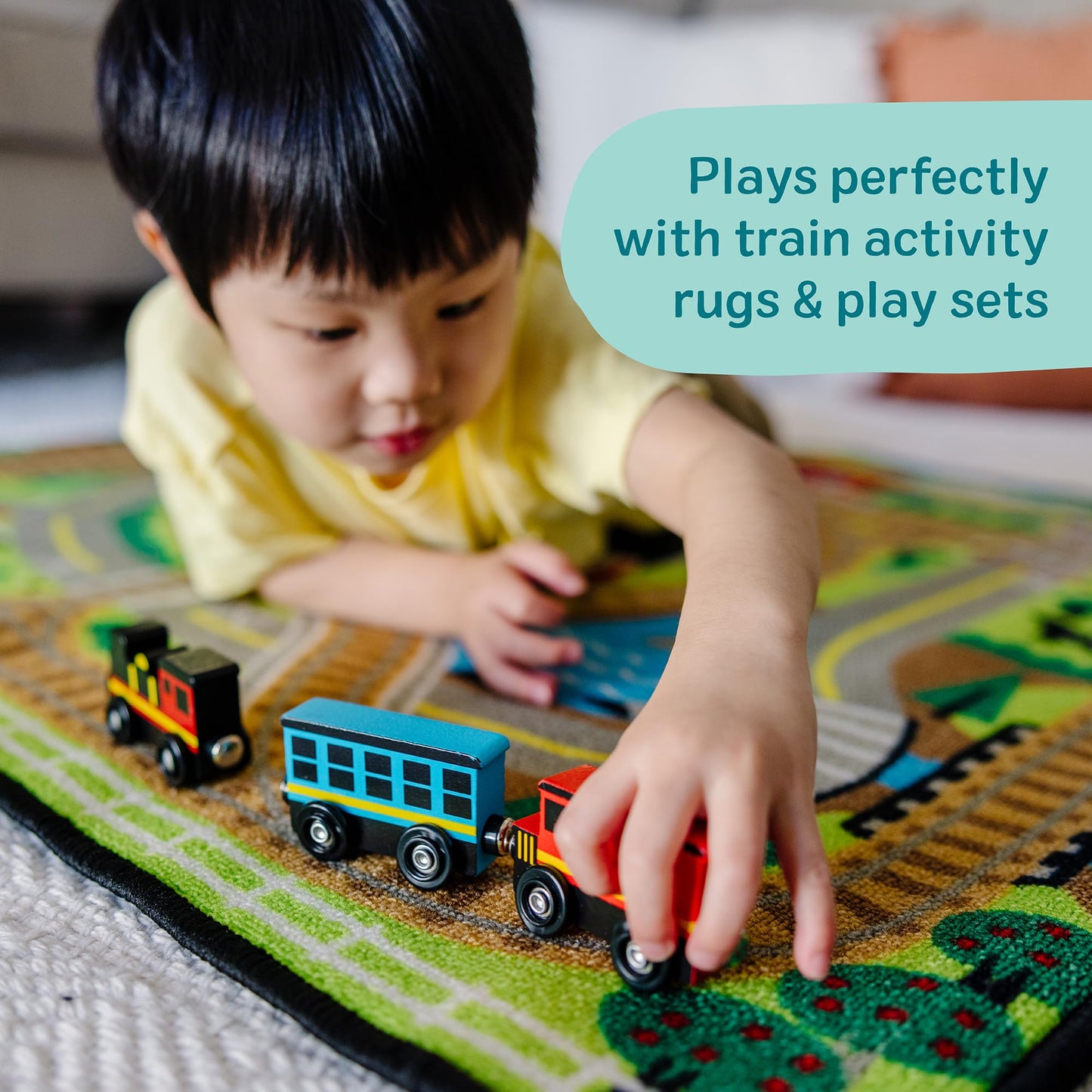 Melissa & Doug Wooden Train Cars, 8-Piece Magnetic Train Set with Toy Storage Tray, Steam Engine
