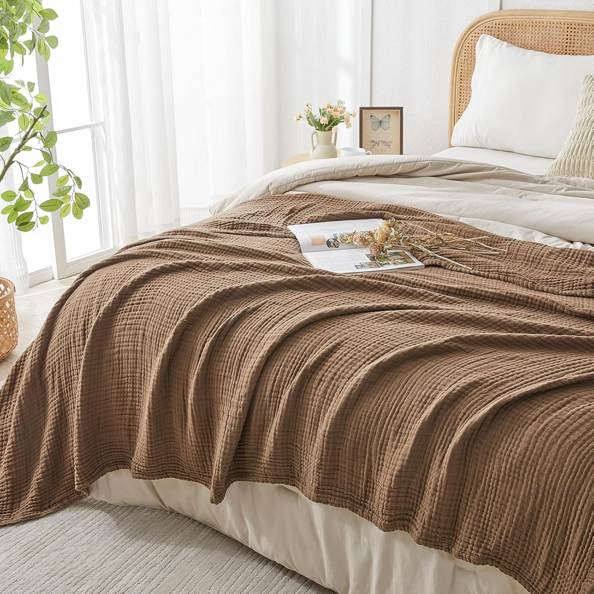 EMME Cotton Muslin Twin Blanket Breathable Gauze Blanket Soft Lightweight Blankets Adults Gifts for