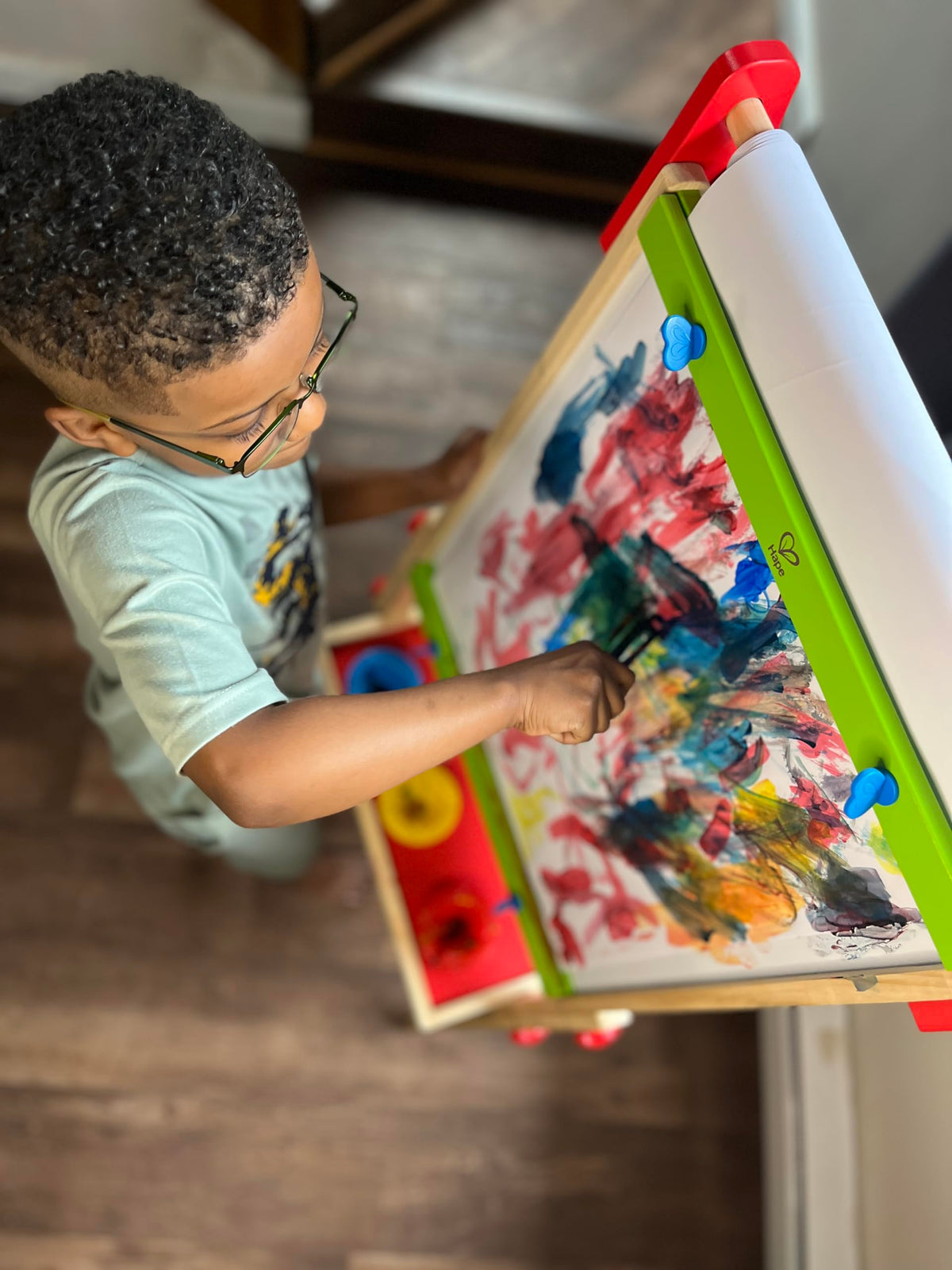 Hape E1010 Magnetic All in 1 Kids Height Adjustable Drawing Dry-Erase Chalkboard Wooden Artist