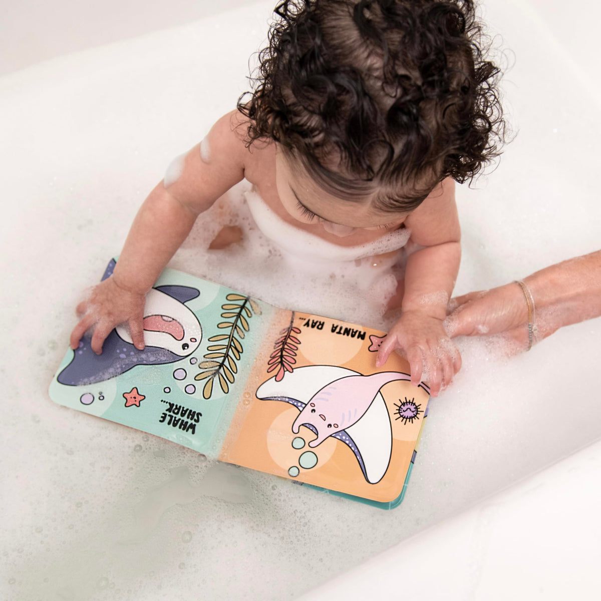 Infantino Bath Book Reusable Color Reveal Ocean Theme