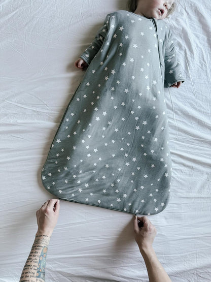 GUNAMUNA Unisex Long-Sleeve Sleep Sack, Wearable Sleep Bag for Babies and Toddlers, Soft Rayon, 1.0