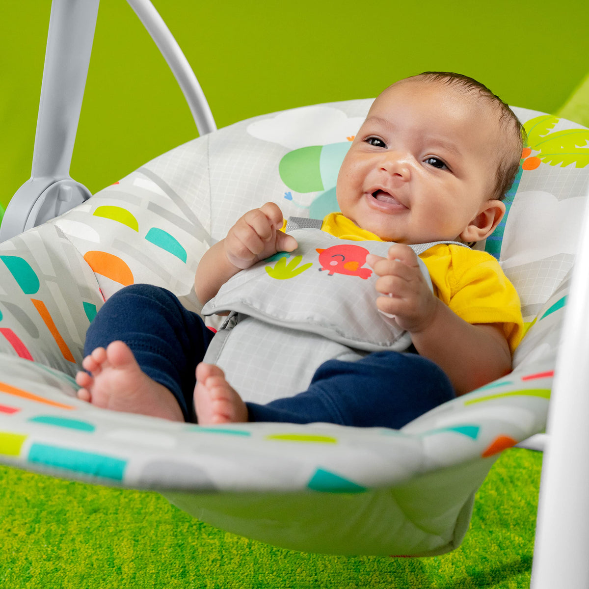 Bright Starts Playful Paradise Portable Compact Automatic Baby Swing with Music, Unisex, Newborn +