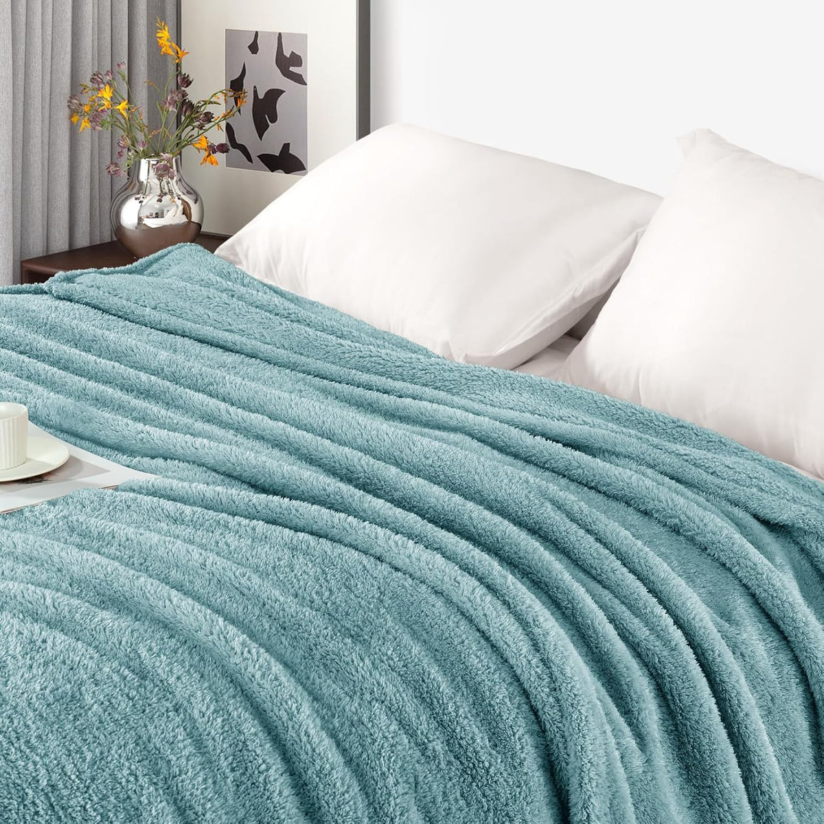 Exclusivo Mezcla Fleece Throw Blanket for Couch Sofa, Soft Warm and Fluffy Blankets for Women Men