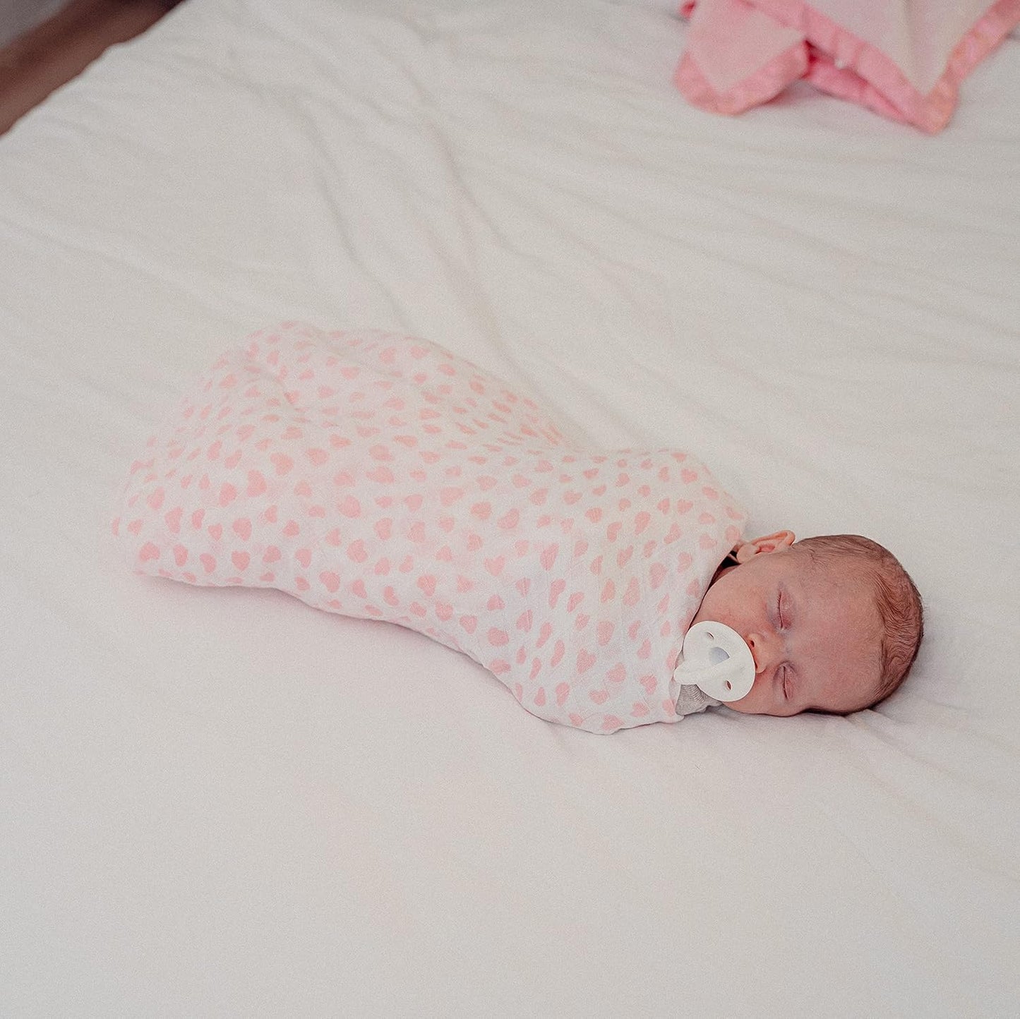Comfy Cubs Muslin Swaddle Blankets Pack of 4, 47 x 47 Inches, Soft Cotton Baby Blanket Set, Large