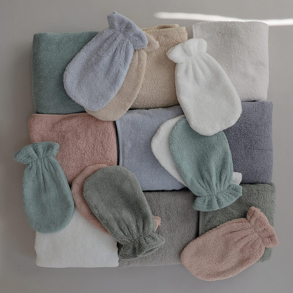mushie Baby Bath Mitt | Organic Cotton | Pack of 2 (Fog)