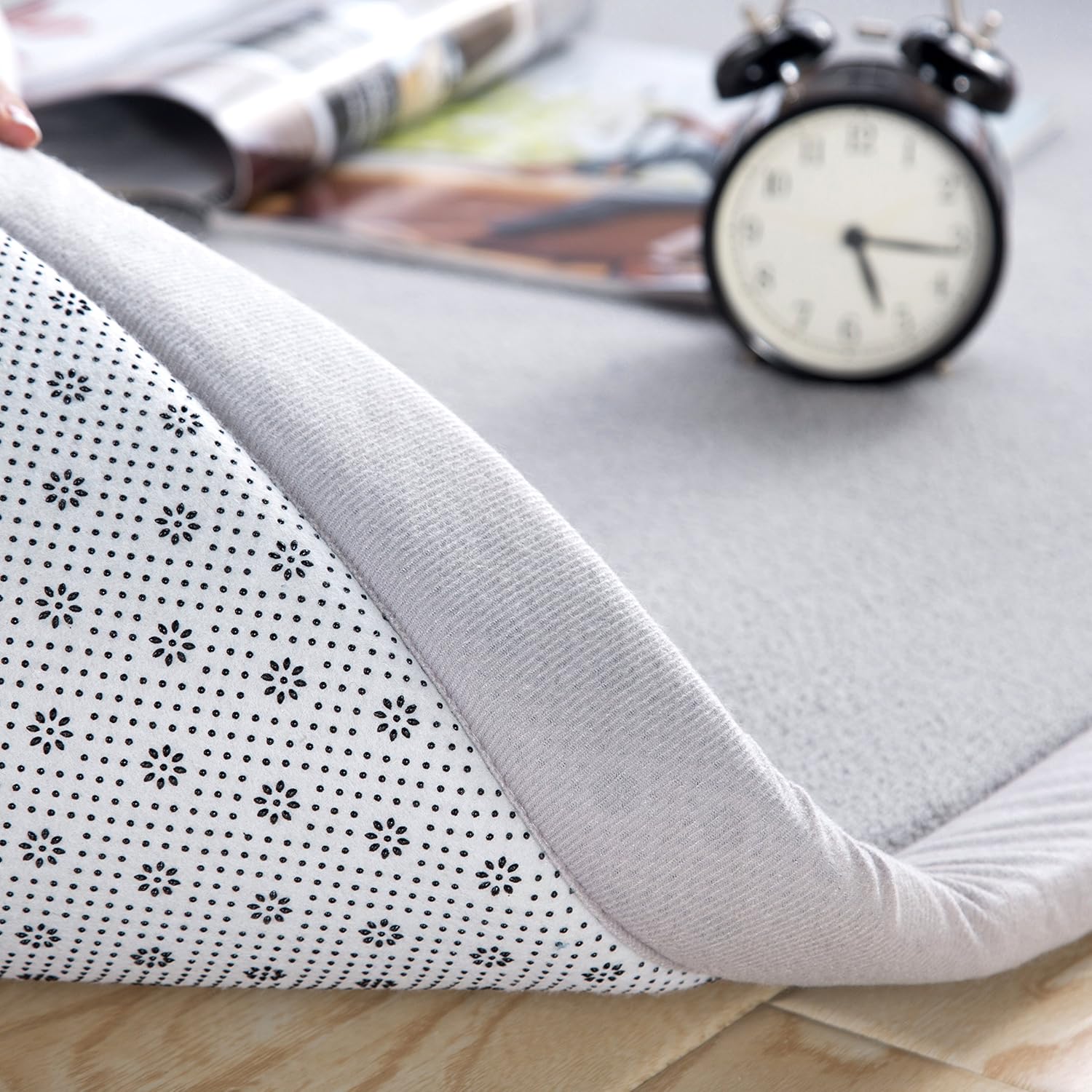 V-mix Baby Play Mat Nursey Decor Area Rug 1.18" Thick Hypebeast Rug Non Slip Rug Pads Large Area