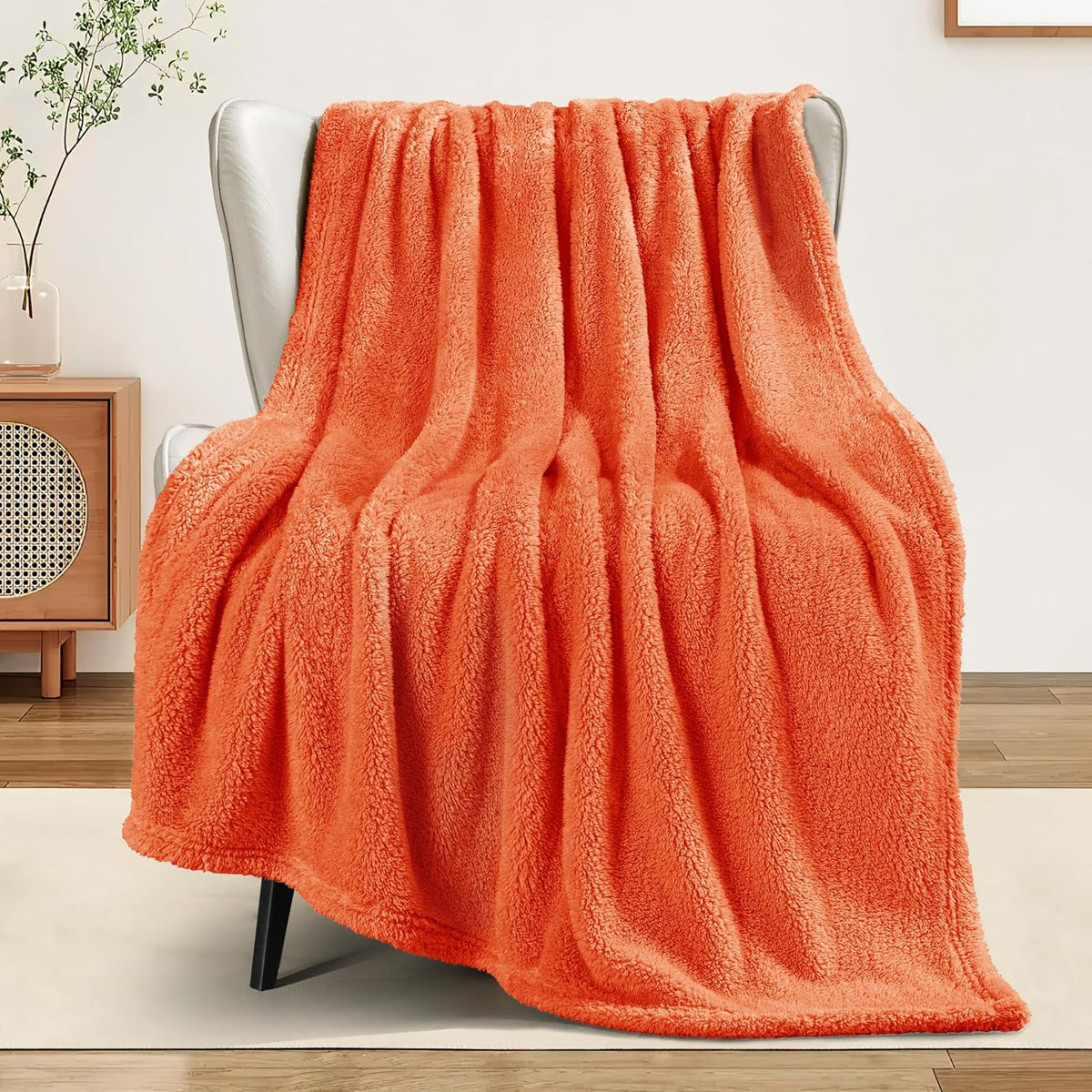 Exclusivo Mezcla Soft Fleece Throw Blanket for Couch, Super Soft Velvet Plush Bed Blanket, Fuzzy