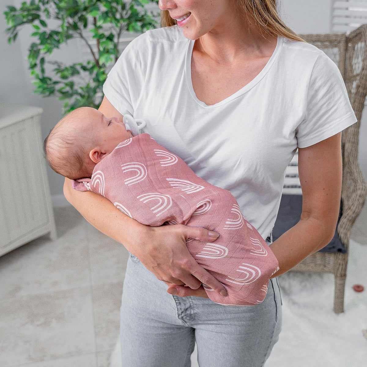 Comfy Cubs Muslin Swaddle Blankets Pack of 2 - 47 x 47 Inch Soft Cotton Baby Blanket Set, Large